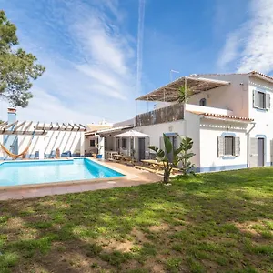 Aljezur Villas Hostel